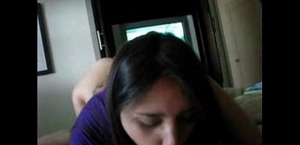  NRI slut sucks on a cock nicely swallowing it whole - Play Indian Porn